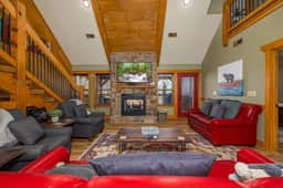 Luna Bear Lodge