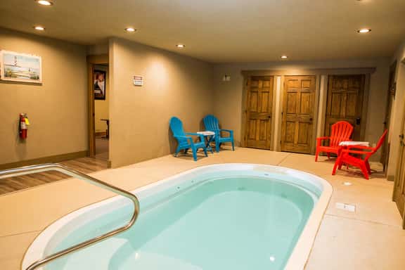 Gatlinburg Pool Pad - Image 1