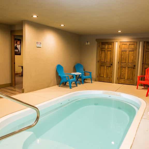 Gatlinburg Pool Pad - Image 1