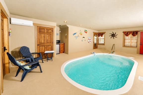 Movie Dive-Inn